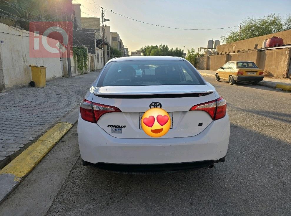 تويوتا كورولا